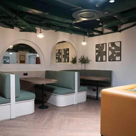 Arasian P&v In Διαμέρισμα *