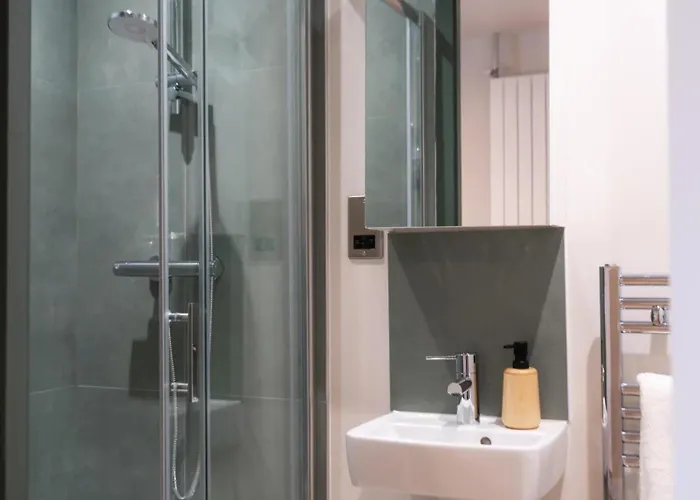 Arasian P&v In Appartement *